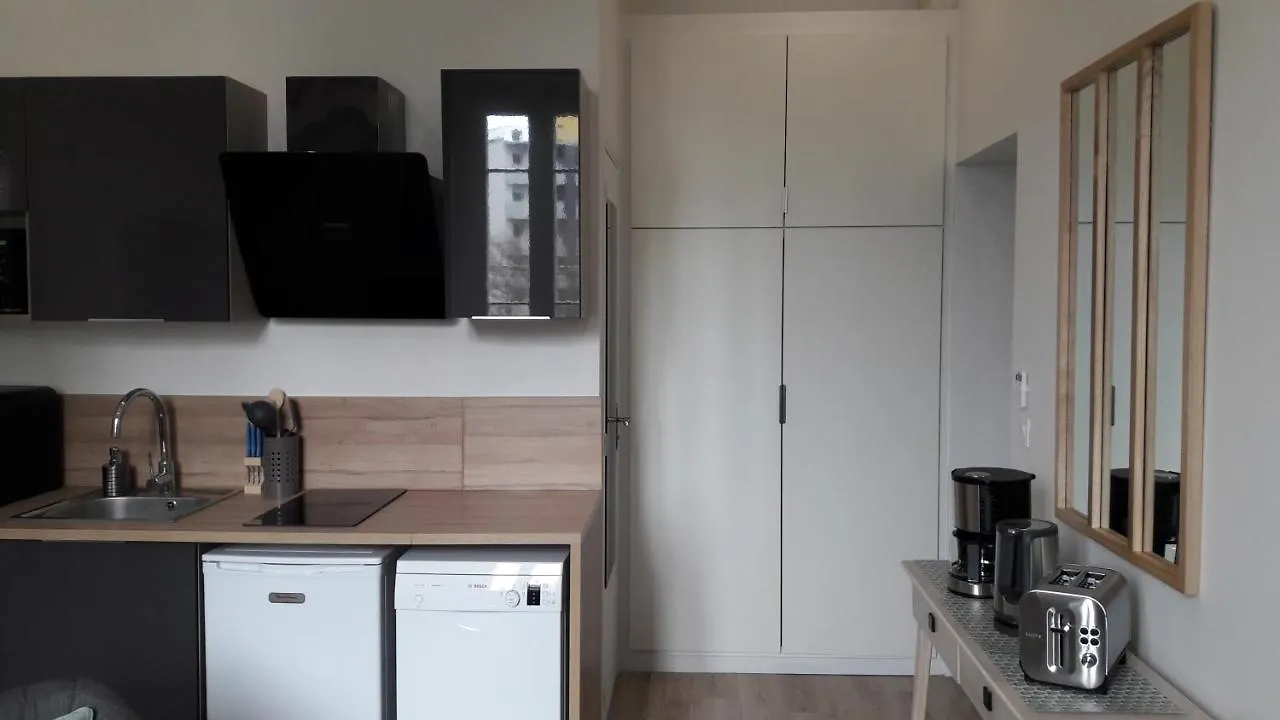 Duplex Bastie T3 Calme Et Climatise Wifi Apartment Lyon 0*,